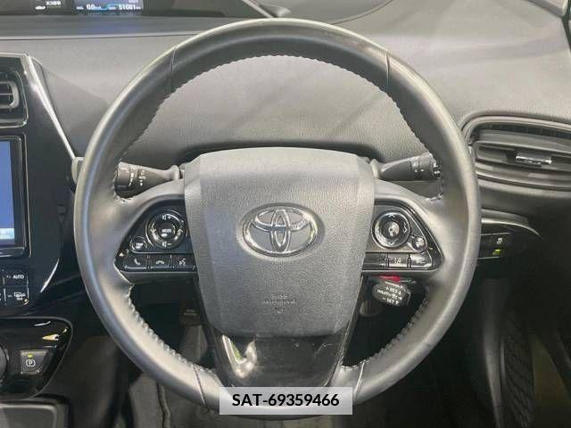 Toyota PRIUS 2020-11 366356-11
