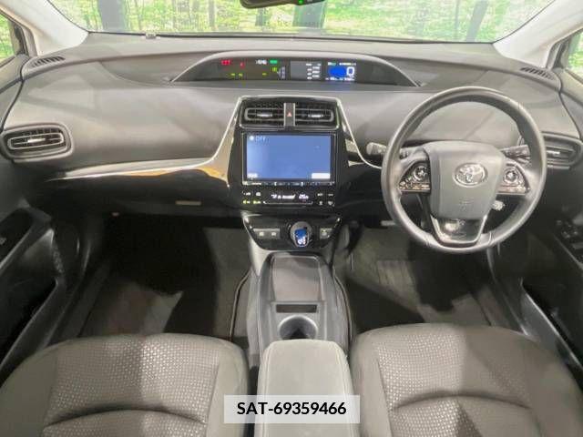 Toyota PRIUS 2020-11 366356-1
