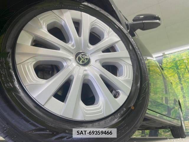 Toyota PRIUS 2020-11 366356-13