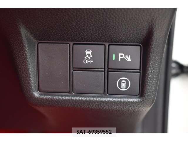 Honda CIVIC 2024-01 223135-11