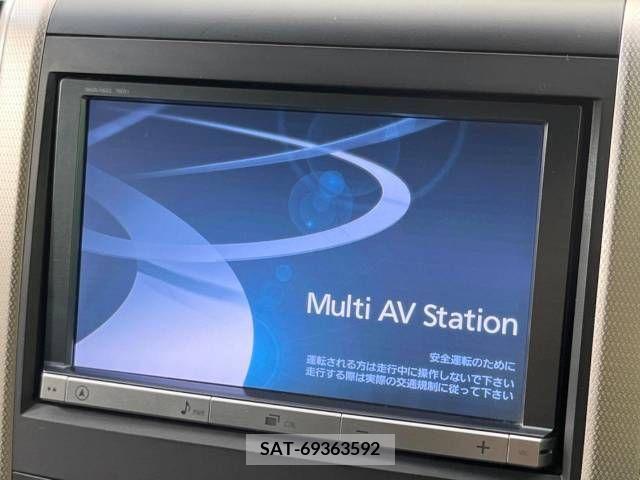 Toyota VELLFIRE 2013-04 299906-4