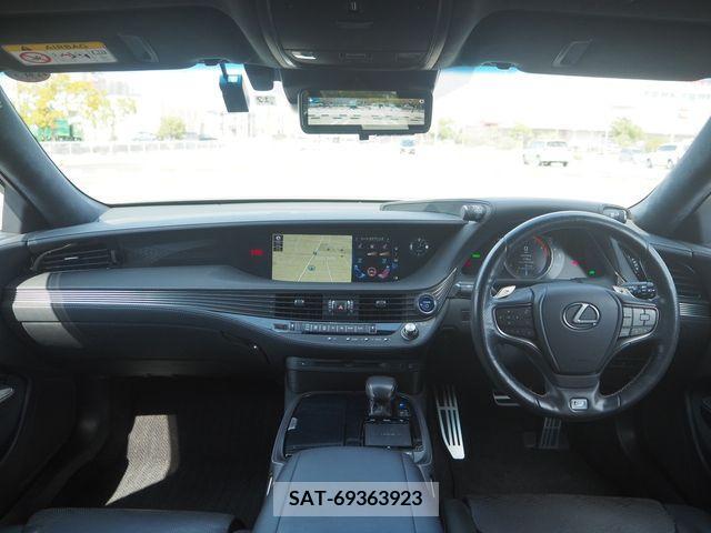 Lexus LS 2018-03 214067-13