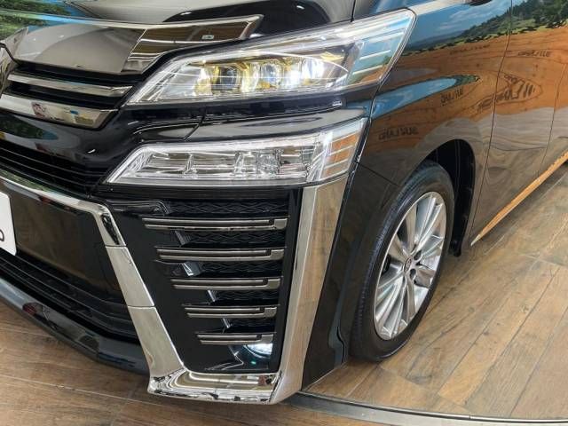 Toyota VELLFIRE 2022-03 196460-13