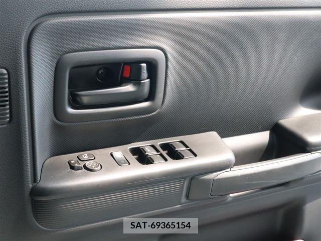 Suzuki SPACIA 2023-09 368467-3