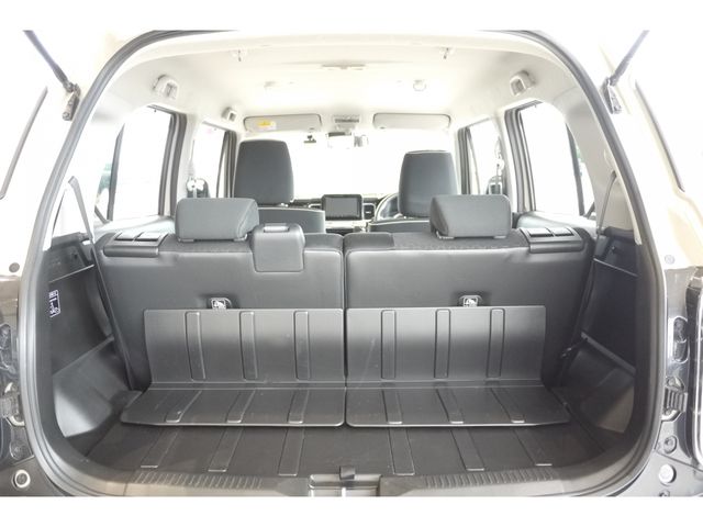Suzuki X BEE 2018-07 5650-8