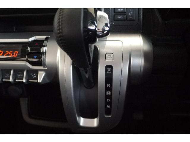 Suzuki X BEE 2018-07 5650-23
