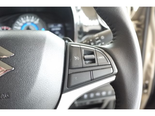Suzuki X BEE 2018-07 5650-22