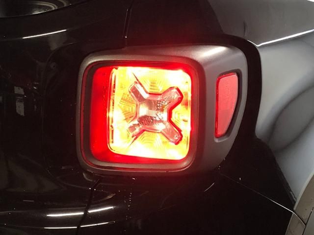 Jeep RENEGADE 2022-07 191385-8
