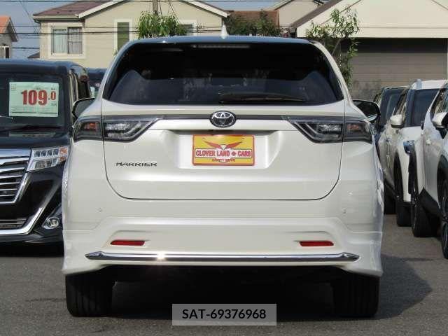 Toyota HARRIER 2017-03 331839-4