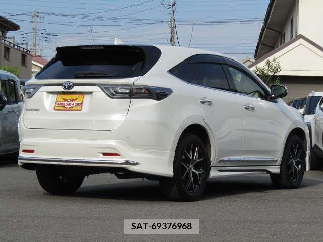 Toyota HARRIER 2017-03 331839-2