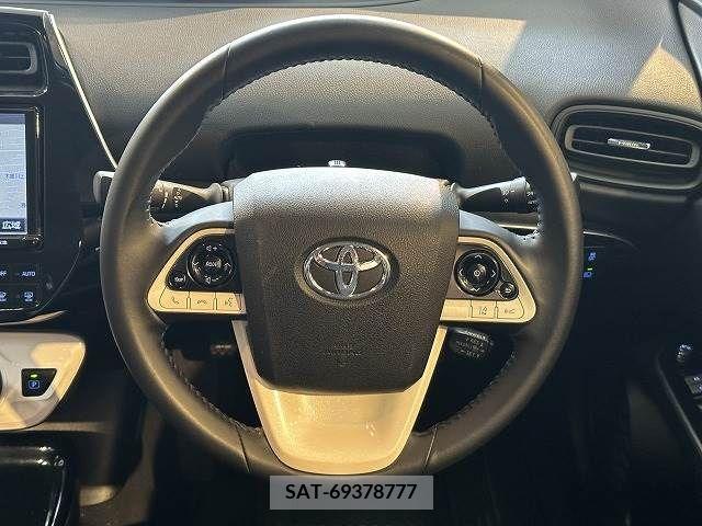 Toyota PRIUS 2018-02 281998-12