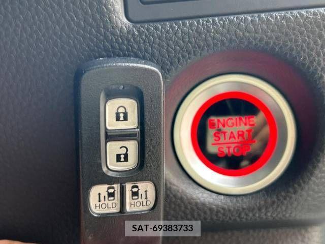 Honda N BOX CUSTOM 2018-03 307503-5