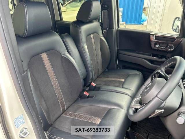 Honda N BOX CUSTOM 2018-03 307503-15