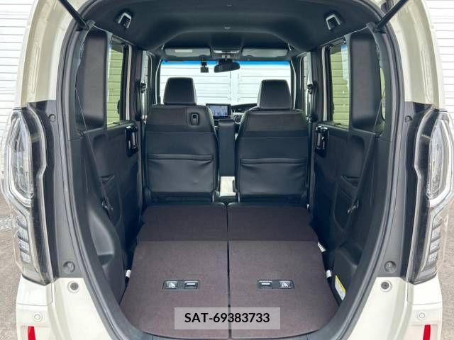 Honda N BOX CUSTOM 2018-03 307503-17