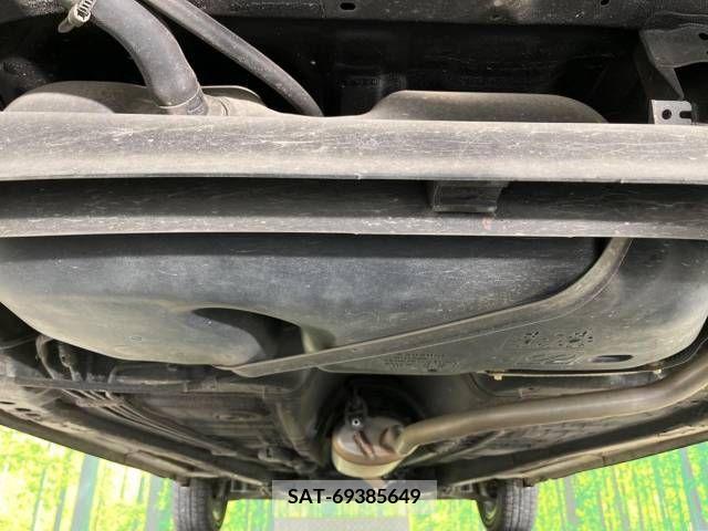 Suzuki SPACIA 2019-06 210136-19