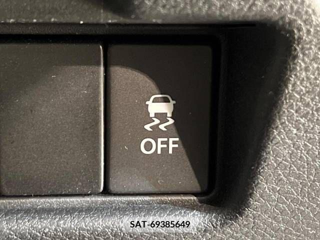 Suzuki SPACIA 2019-06 210136-8