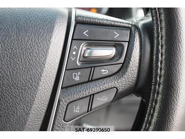 Toyota VELLFIRE 2018-02 287917-14