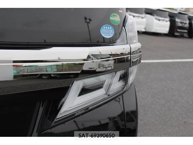 Toyota VELLFIRE 2018-02 287917-10
