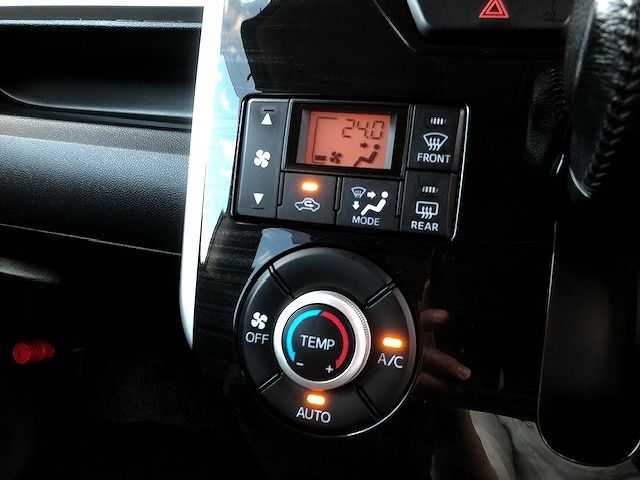Daihatsu TANTO CUSTOM 2015-12 14371-14