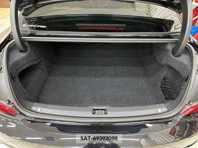 Volvo S90 2018-02 320581-10