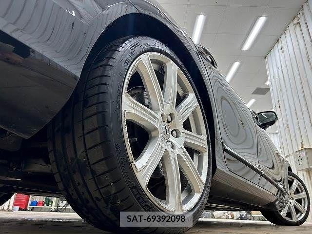 Volvo S90 2018-02 320581-18