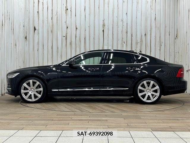 Volvo S90 2018-02 320581-13