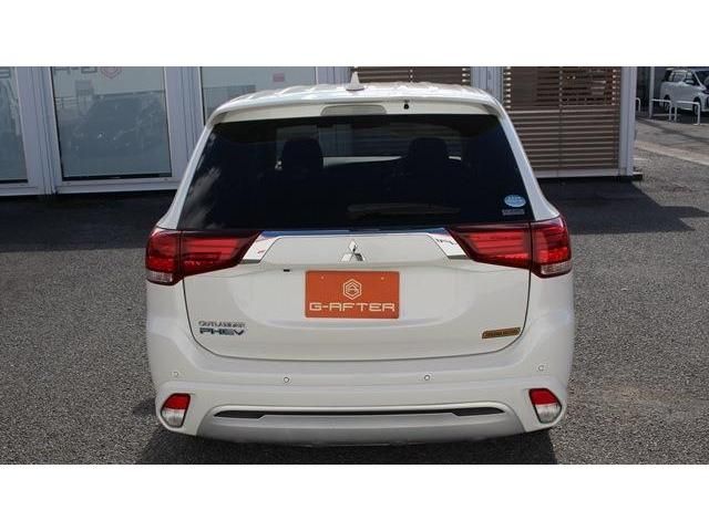 Mitsubishi OUTLANDER PHEV 2018-11 189180-7