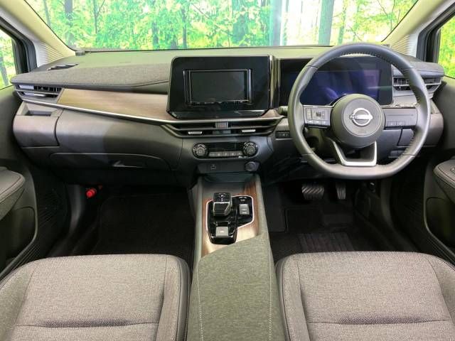 Nissan AURA 2023-06 195837-1