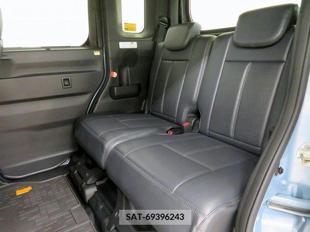 Daihatsu WAKE 2017-03 310576-12