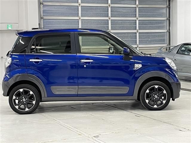 Toyota PIXIS JOY 2016-12 23398-3