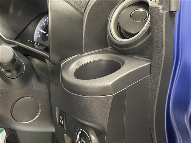 Toyota PIXIS JOY 2016-12 23398-25