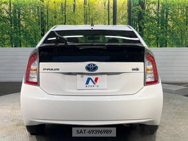 Toyota PRIUS 2014-07 209061-16