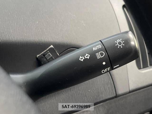 Toyota PRIUS 2014-07 209061-8