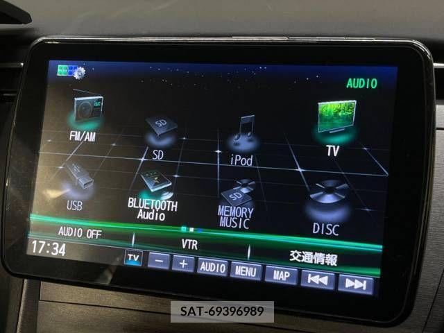 Toyota PRIUS 2014-07 209061-3