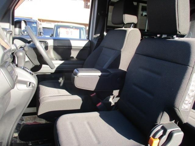 Honda N-VAN 2019-03 189496-21