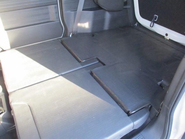 Honda N-VAN 2019-03 189496-24