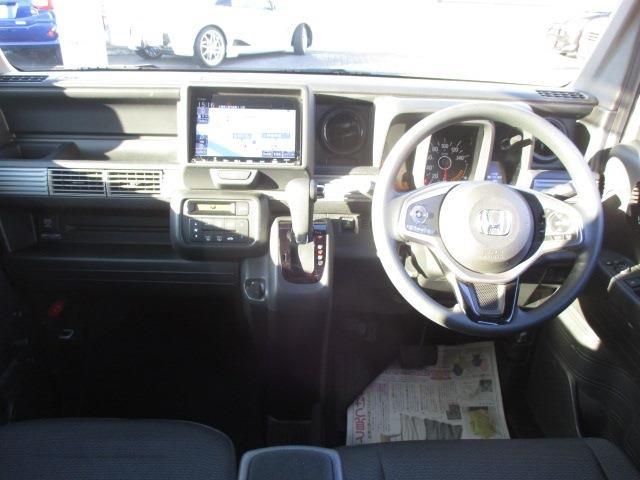 Honda N-VAN 2019-03 189496-2