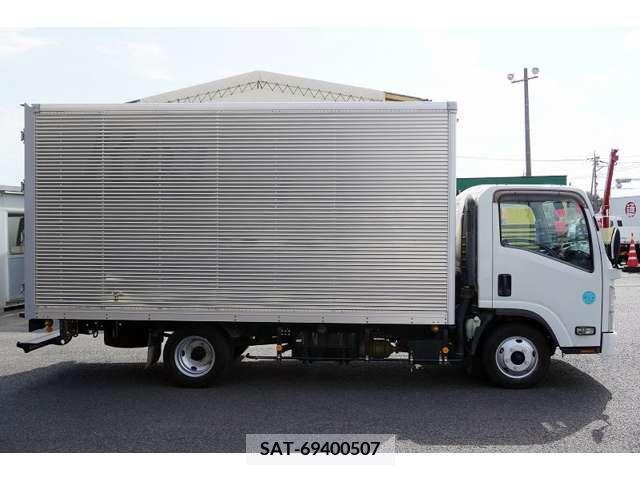 Isuzu ELF TRUCK 2016-06 203817-4