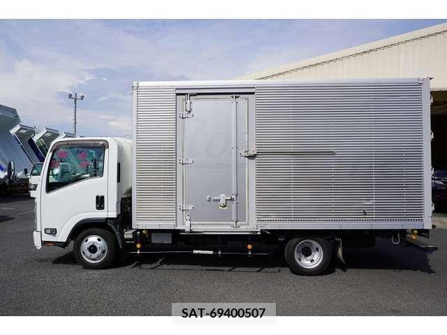 Isuzu ELF TRUCK 2016-06 203817-2