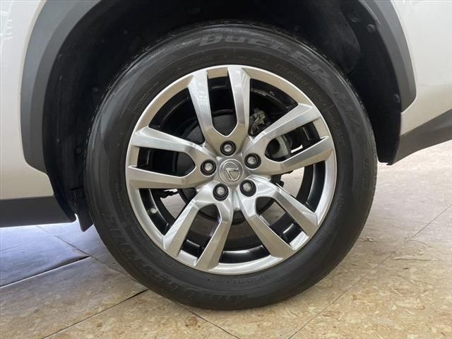Lexus NX 2015-12 22591-16