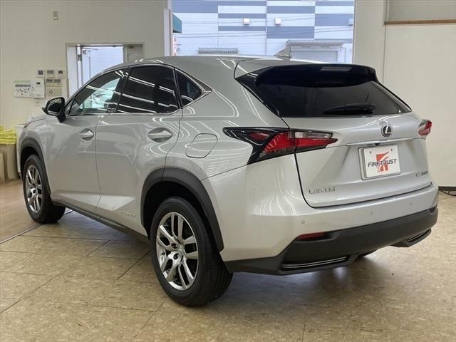 Lexus NX 2015-12 22591-6