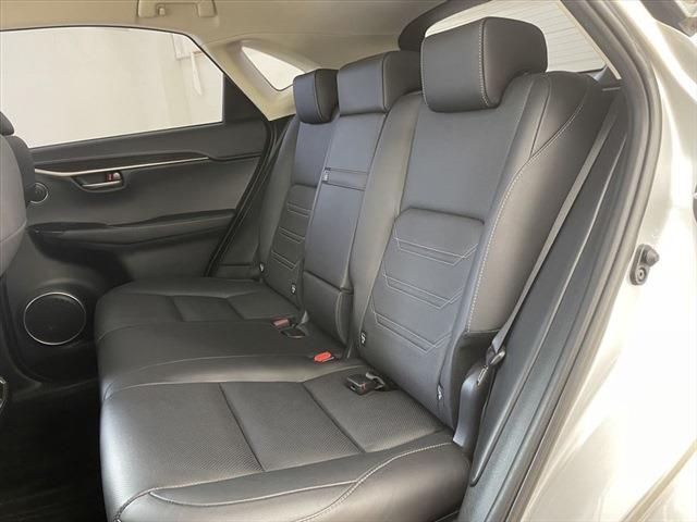 Lexus NX 2015-12 22591-22