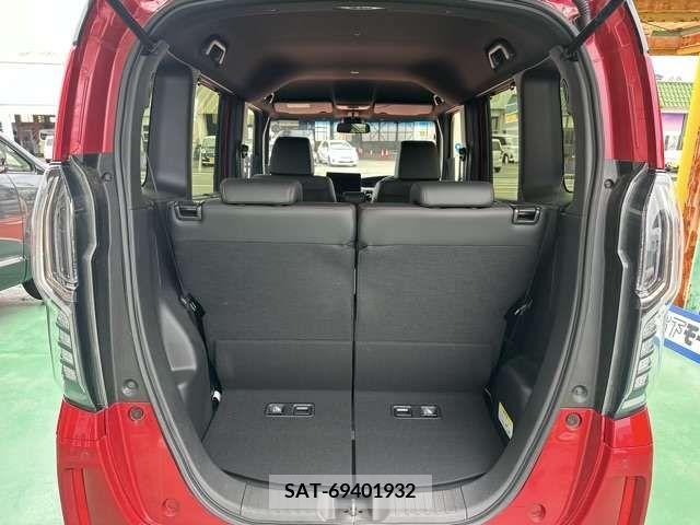 Honda N BOX CUSTOM 2022-06 307293-7