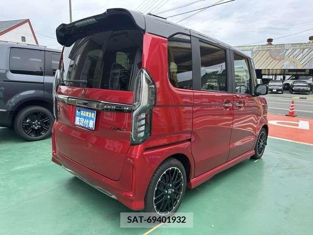 Honda N BOX CUSTOM 2022-06 307293-9