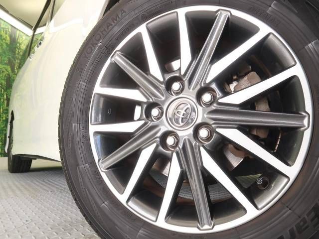 Toyota VOXY 2017-03 15523-14
