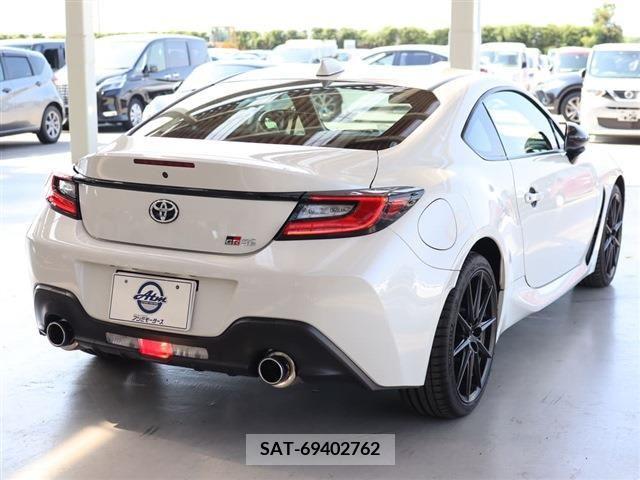 Toyota 86 2022-02 396702-6