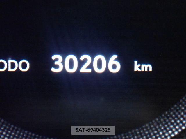 Lexus UX 2022-04 388203-12