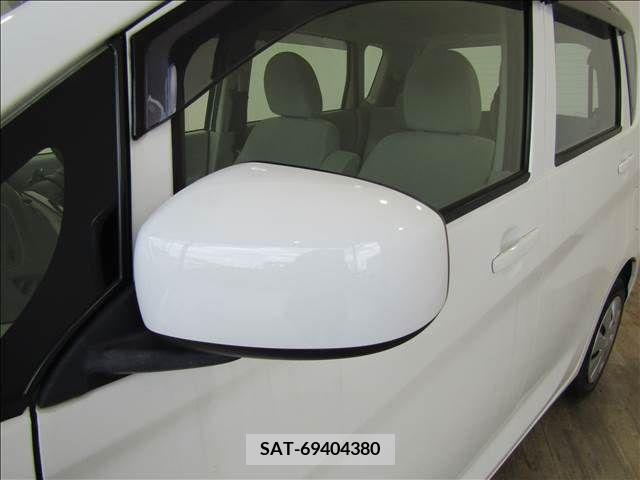 Mitsubishi EK WAGON 2014-01 372571-11