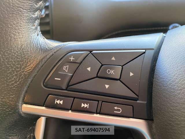Nissan SERENA 2017-01 324923-9