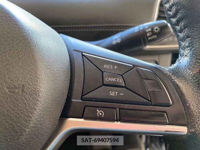 Nissan SERENA 2017-01 324923-8